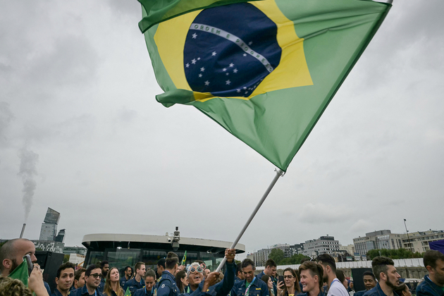Terrorist label for Brazilian gangs mirrors tariff hike strategy: Journalist