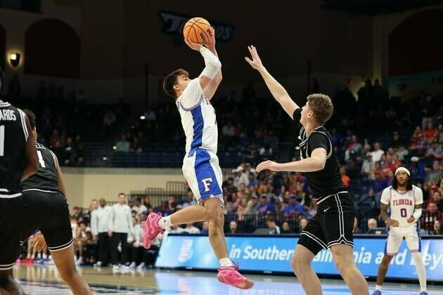 No. 10 Florida shoots past Providence in Rady consolation game