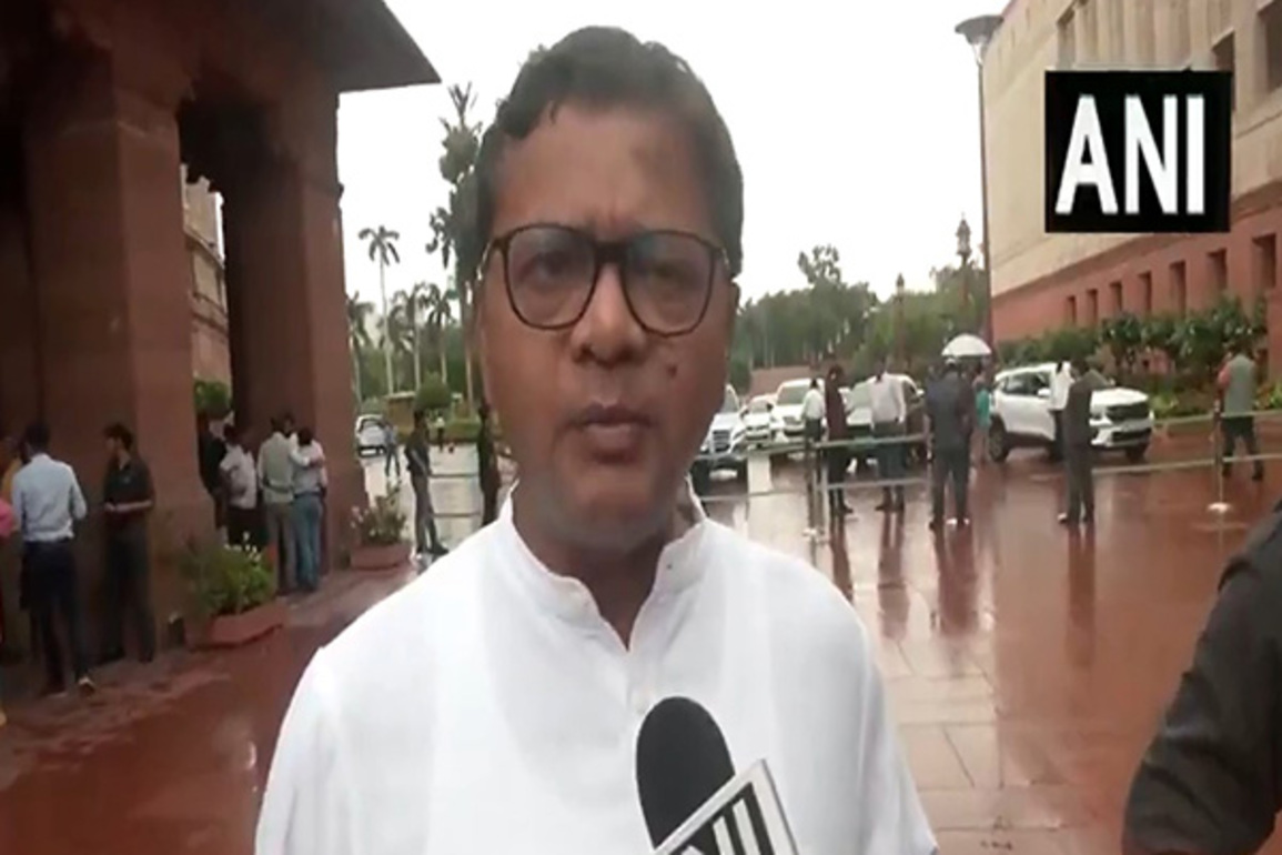 "Attempt to deprive dalits, tribals, Muslims of voting rights": Congress MP on Bihar voter list row