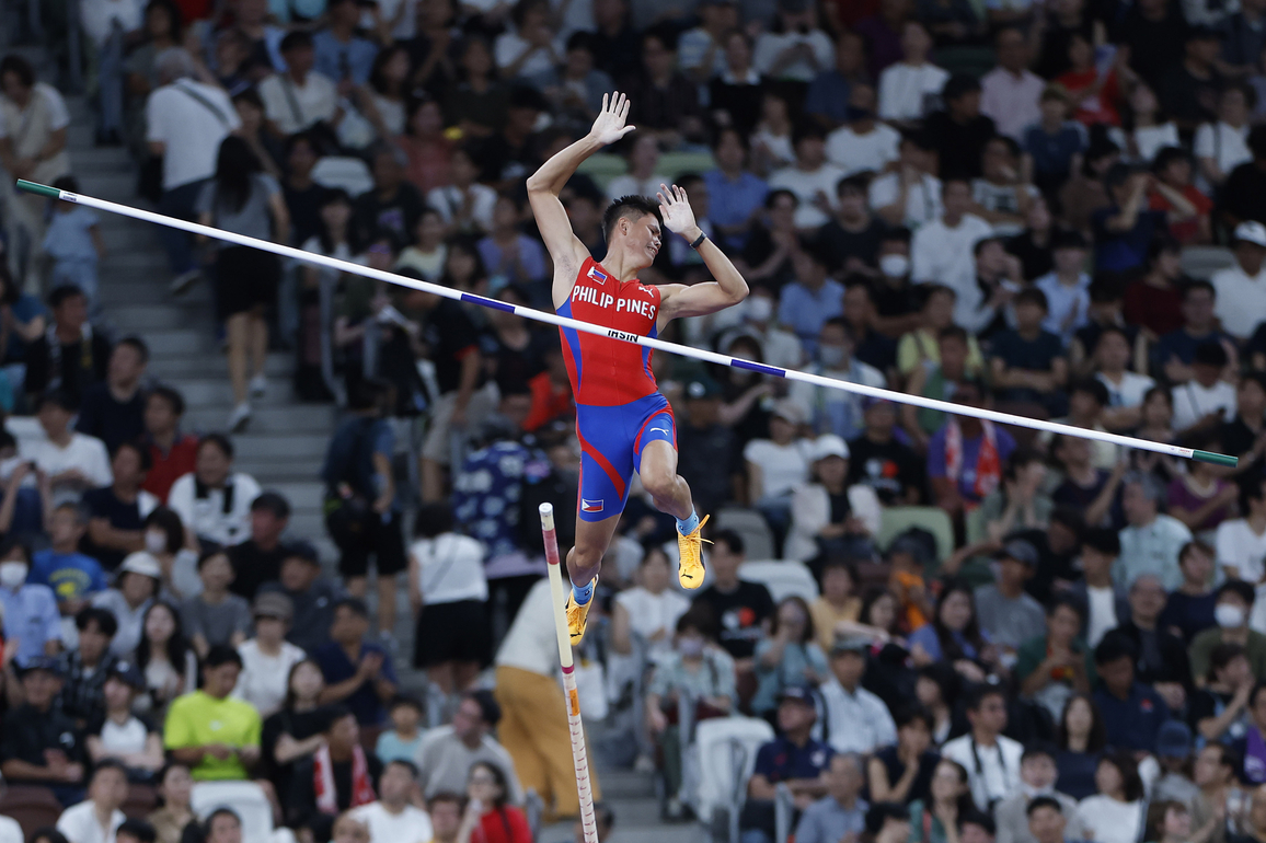 (SP)JAPAN-TOKYO-ATHLETICS-WORLD ATHLETICS CHAMPIONSHIPS-MEN'S POLE VAULT-QULIFICATION