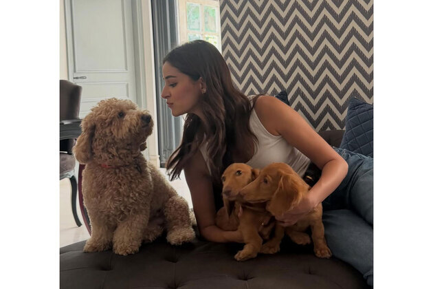 Ananya Panday shares adorable pictures with her pet dogs