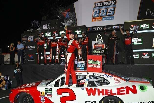 Jesse Love scores first '26 O'Reilly Series victory at Gateway