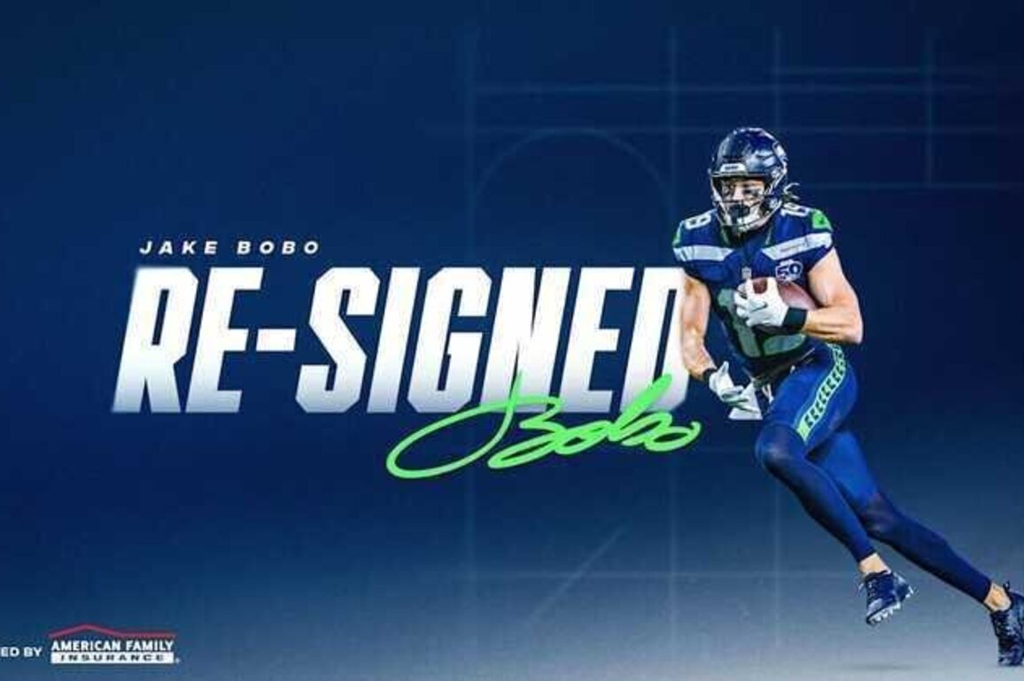 Seahawks Re-Sign WR Jake Bobo