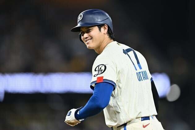 Dominant Dodgers eye season sweep of awful Angels