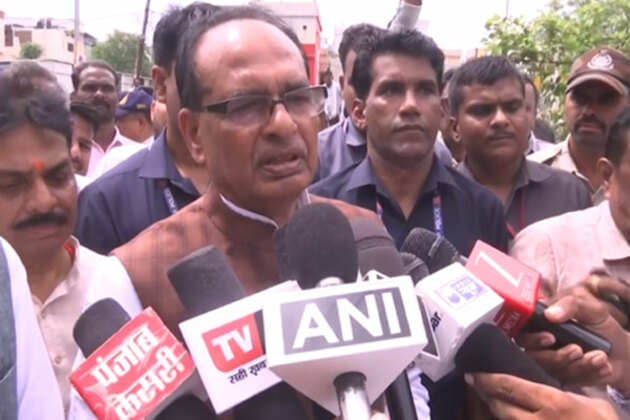 Union Minister Shivraj Singh Chouhan meets tribal people in Sehore, assures support to resolve problem