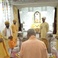 UP CM Yogi Adityanath offers prayers at Ram temple in Ayodhya on occasion of Diwali
