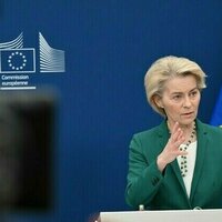 EU leader offers Trump tariff deal