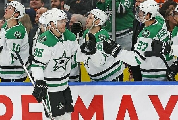 Stars hope for good to outweigh the bad against Canucks