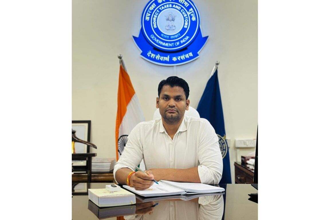 IRS Officer & Fit India Ambassador Narendra Kumar Yadav Set to Launch New Book Highlighting Fitness as a Key Pillar of India's 2047 Vision