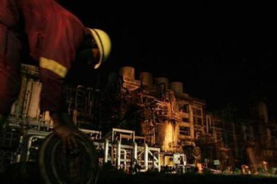 India's top refiner to resume Russian oil purchases - Reuters