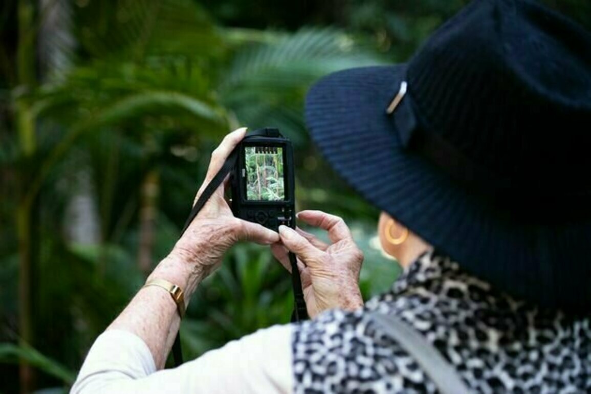 The surprising power of photography in ageing well