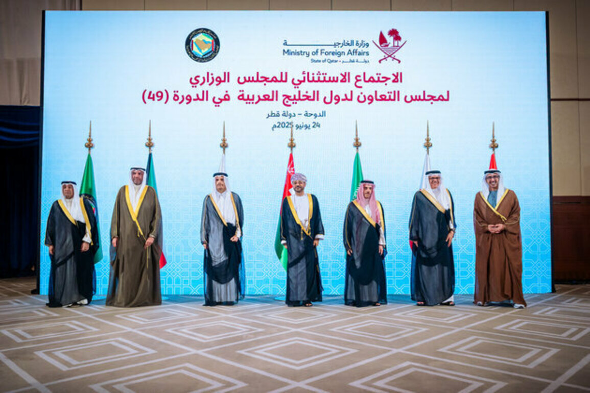 Abdullah bin Zayed attends 49th Extraordinary Meeting of GCC Ministerial Council in Doha