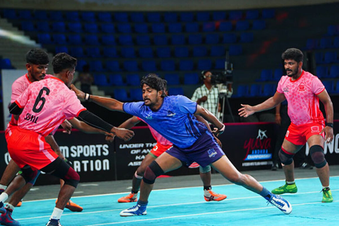 Yuva Andhra Championship 2025: Crushers start Super 4 on top after mixed day of results