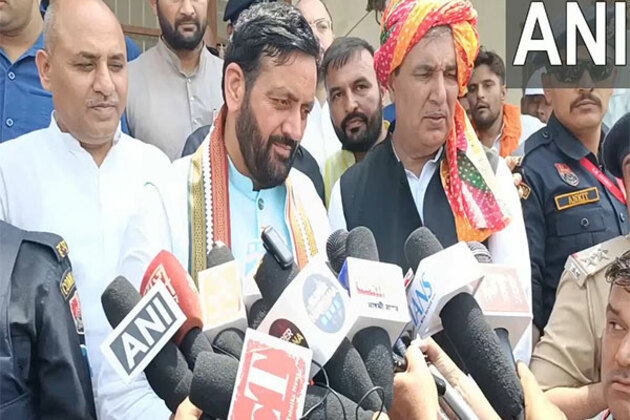 "Shoddy politics, vote bank over Waqf Amendment Act...": Haryana CM attacks Congress