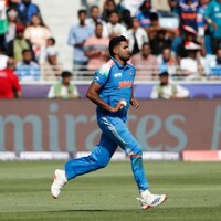 "Need someone to take wickets in middle overs...": Manjrekar gives verdict on Harshit vs Arshdeep debate