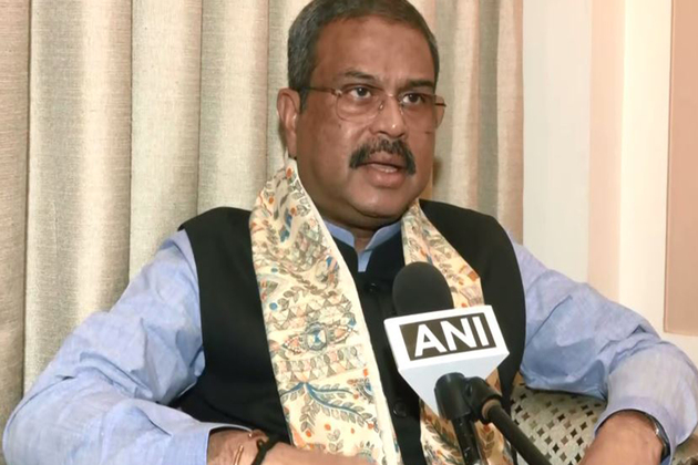 "Goes abroad and belittles ECI": Union Minister Dharmendra Pradhan slams Rahul Gandhi