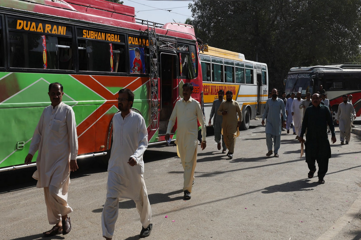 Pakistan: Fuel price shock triggers transport fare hikes, deepening public misery