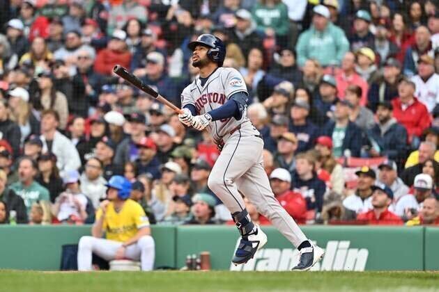 Brice Matthews' 3-run blast, leaping catch help Astros handle Red Sox