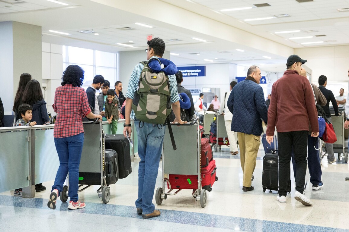 Over 1,800 flights disrupted at Dallas airports due to telecom outage