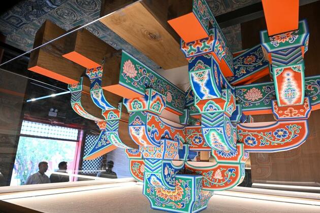 Culture | Get a glimpse of China's Ancient Caihua technique at Palace Museum in Beijing