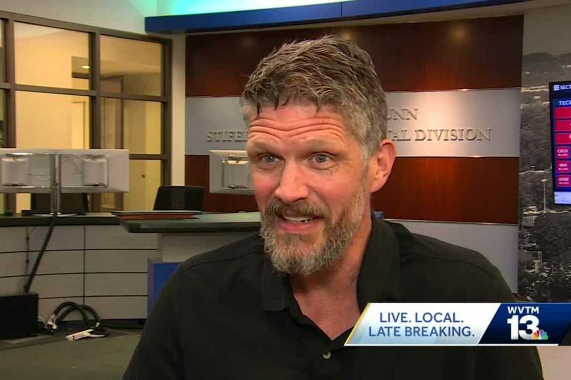 Understanding the stock market with the help of a local economics professor