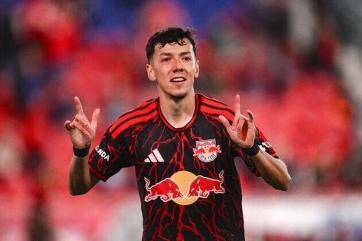 D.C. United end scoring drought, earn 4-4 draw with Red Bulls