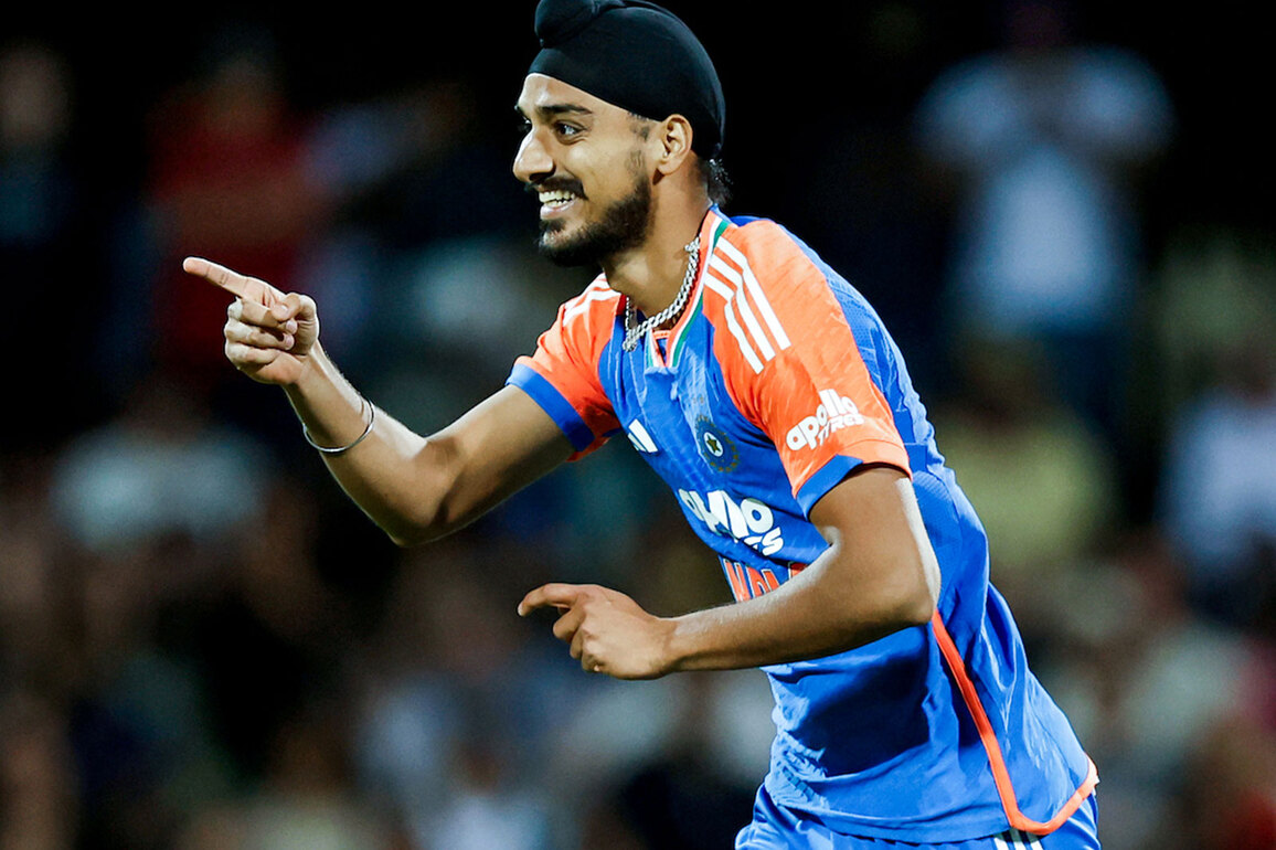 "Virat, Rohit will do their talking with bat...": Arhsdeep Singh ahead of Ranchi ODI