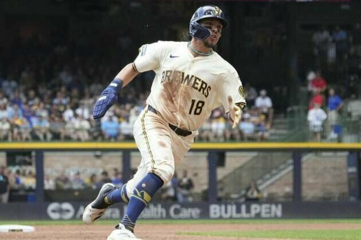 Brewers finish strong over Pirates to win 12th straight game