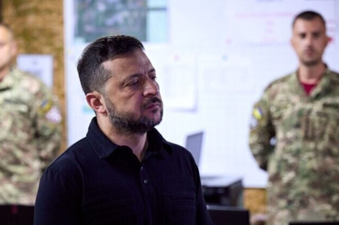 Zelenskyy Warns Russia's Airspace 'Becoming Completely Dangerous'