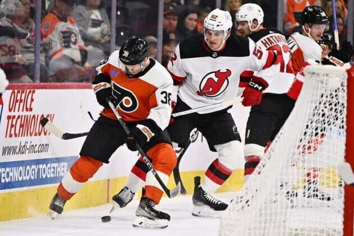 D Cal Foote signs AHL contract with Chicago Wolves