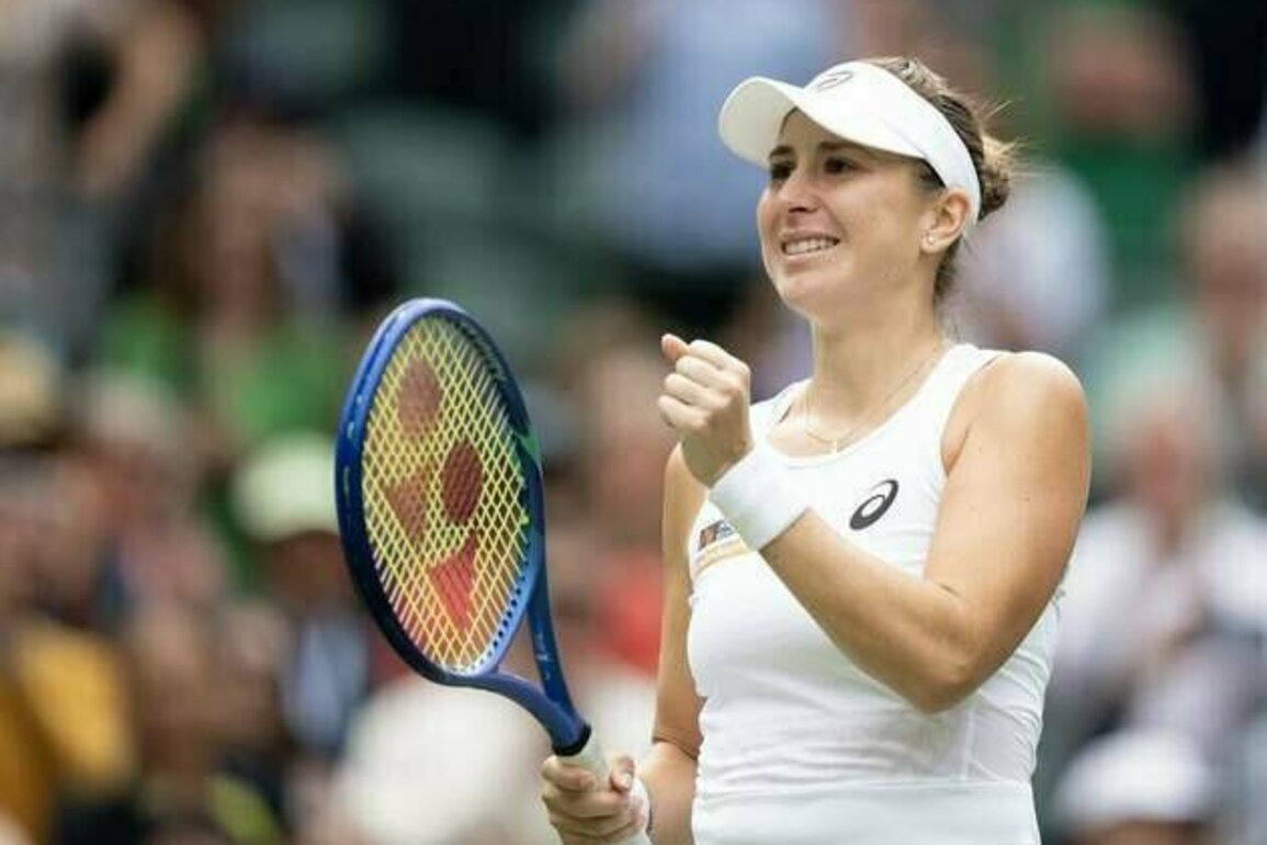 Belinda Bencic, Iga Swiatek reach Wimbledon semifinals