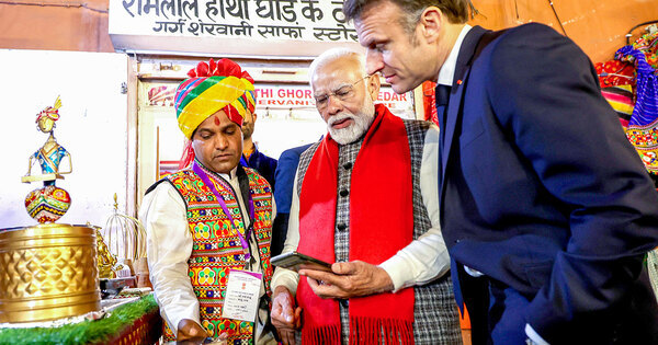 11 years of Digital India : UPI leads India digital revolution with over 24 , 000 Cr transactions in FY 2025 - 26