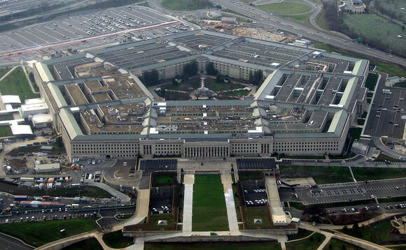 Amazon wants to see internal Pentagon documents in JEDI cloud case