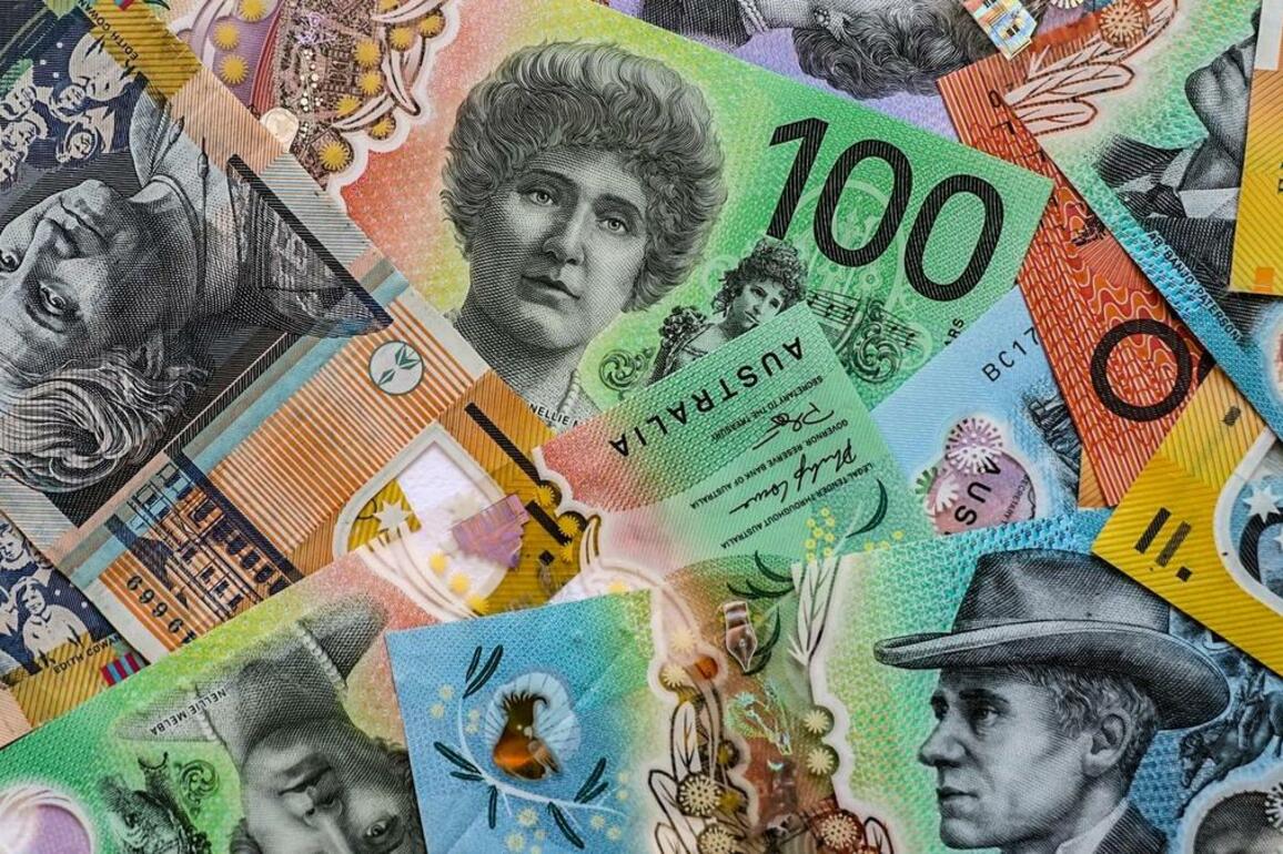 Cautious and predictable- Struggling homeowners tipped to wait for rate relief