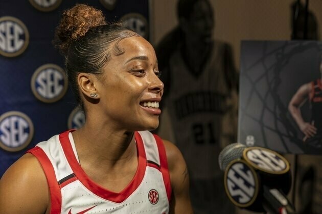 SEC tournament roundup: Georgia rallies past Arkansas