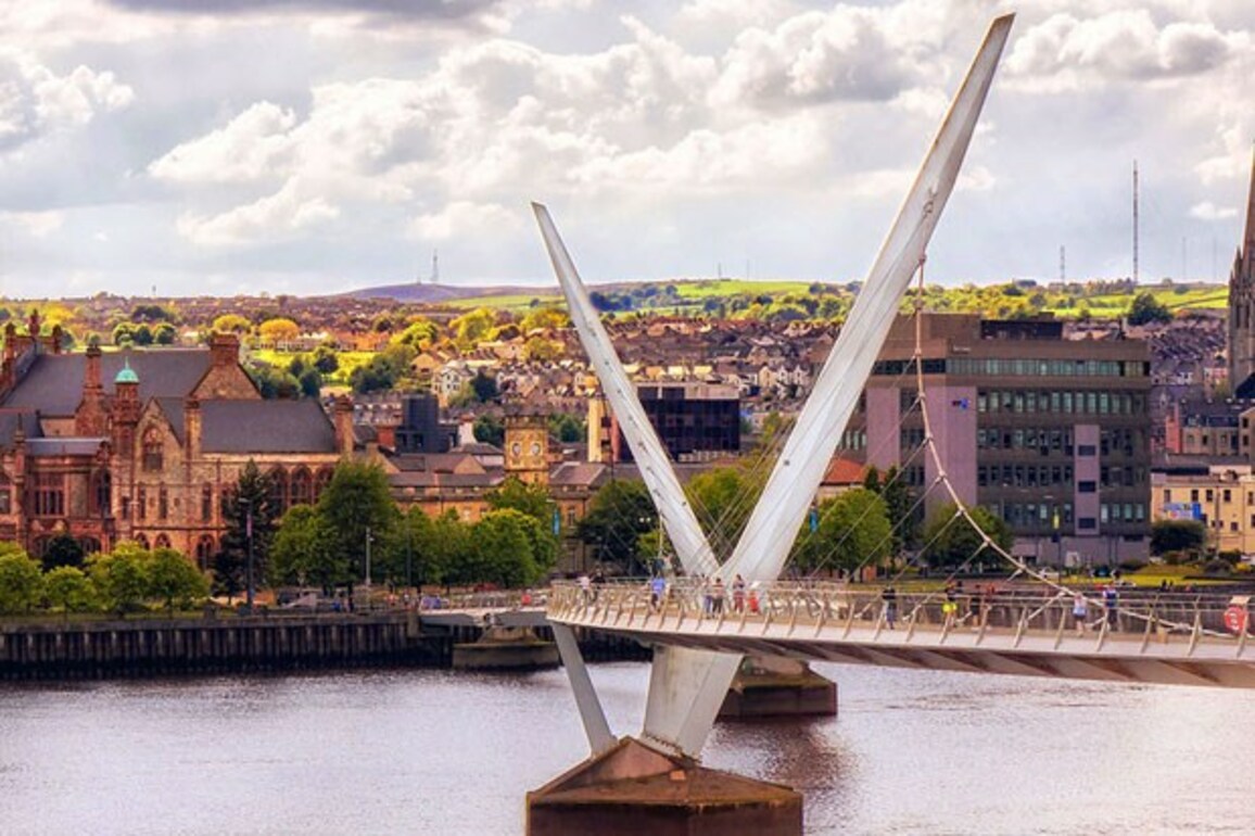 PSNI Traffic And Travel Advice Ahead Of L'Derry Parades  23-05-2025
