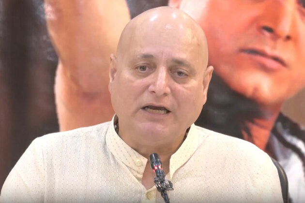 Manoj Joshi's 'Chanakya' to be staged in Delhi, dedicates shows to "all the soldiers of the army in Operation Sindoor"