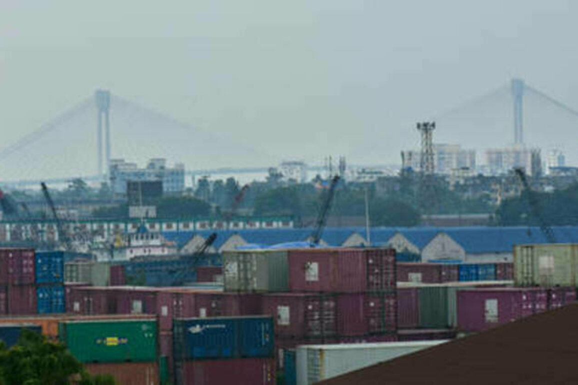 India plans to diversify non-US trade - media