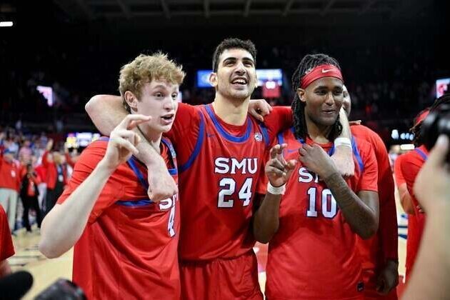 Top 25 roundup: SMU halts No. 12 UNC's 7-game win streak