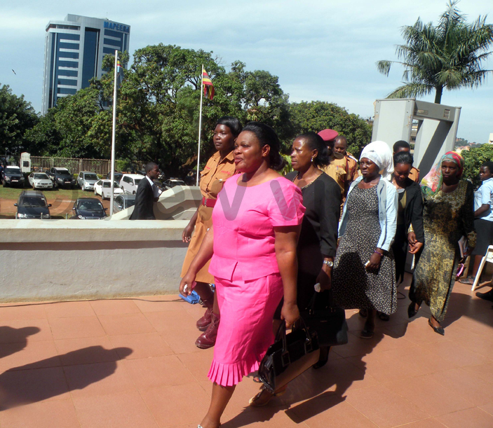  akungu and abikolo arrive at igh ourt for the hearing hoto by amadhan bbey
