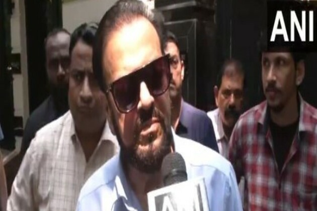 "No need to politicise festivals": SP MLA Abu Azmi on Mosques being covered with tarpaulin ahead of Holi