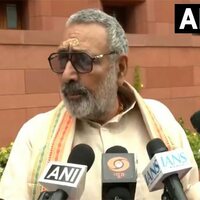 "Unfortunate that LoP...." Union Minister Giriraj Singh slams Rahul Gandhi over his remarks