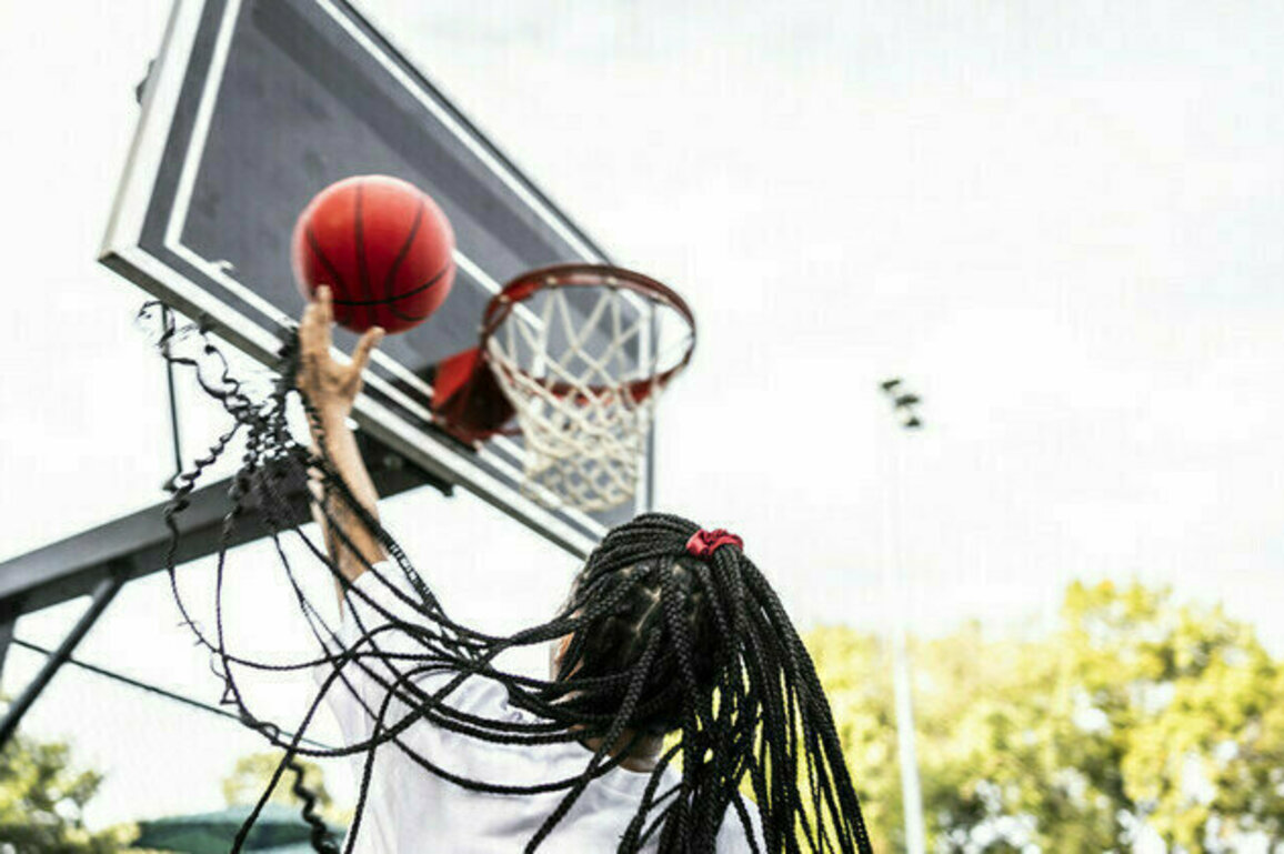 EU state denies entry to African basketball champions