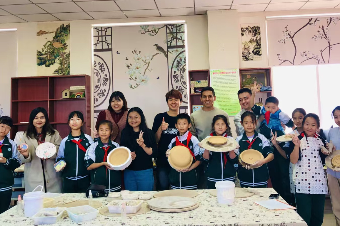 CHINA-NINGXIA-YINCHUAN-YOUNG INDONESIAN-EDUCATION (CN)