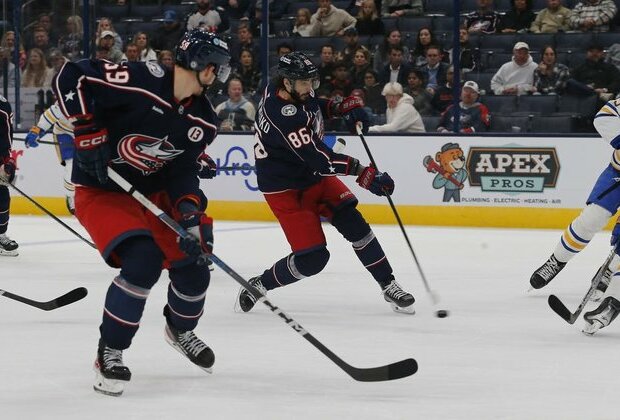 Blue Jackets pile six goals on struggling Sabres