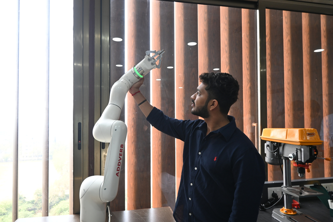 Navrachana University Opens NUV Tinkerers' Lab Amid Growing Demand for Advanced Technologies