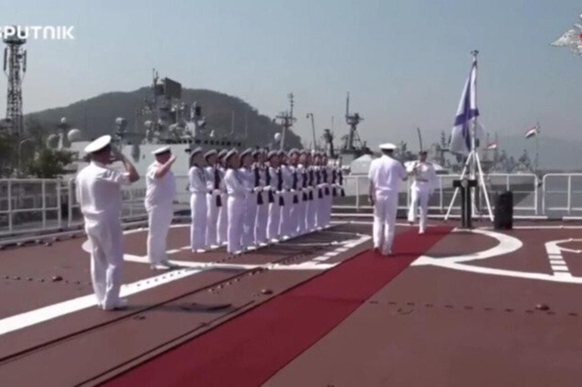 Russian warship participates in Indian naval drills 