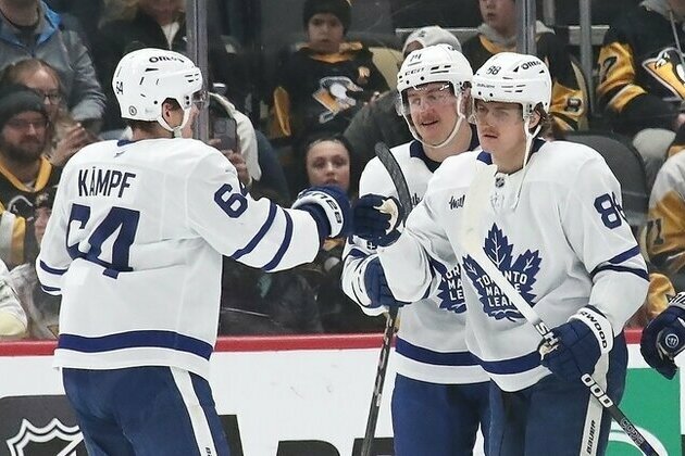NHL roundup: Maple Leafs put away Penguins in OT