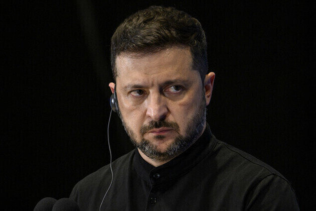Zelensky refuses to fire influential chief of staff  media