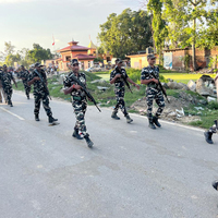 67 Nepali prison escapees so far held at India-Nepal border